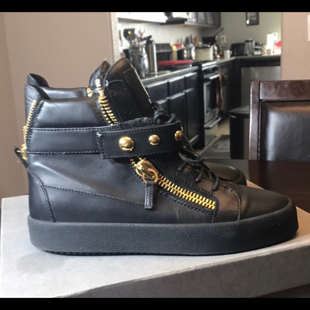 Giuseppe Zanotti Hightop Sneakers - Picture 3 of 6